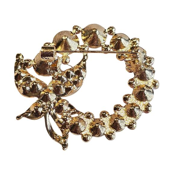 Pink Brooch Pin Faux Pearl Rhinestone Butterfly Gold Tone Wreath Gift Box - Picture 9 of 9